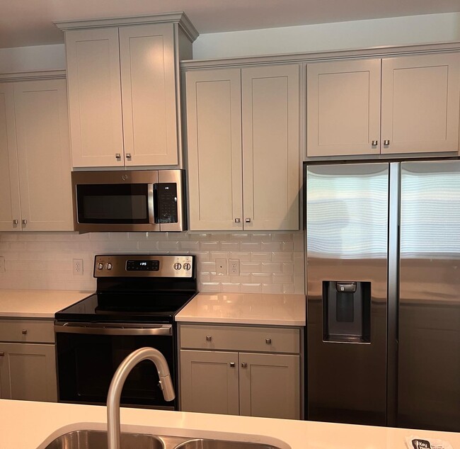 6440 Scudders Dr in Lithonia, GA - Building Photo - Building Photo