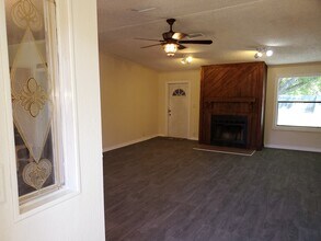 2608 20 Mile Level Rd in Land O Lakes, FL - Foto de edificio - Building Photo