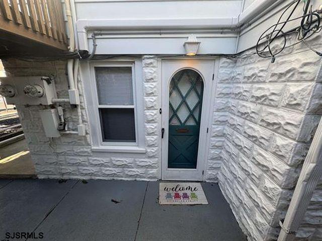 property at 125 N Newark Ave