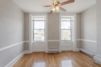 145 Brunswick St in Jersey City, NJ - Building Photo - Building Photo