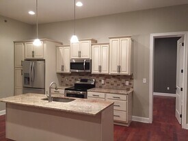 45 Northampton E St, Unit 200 in Wilkes-Barre, PA - Building Photo