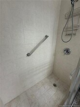 3096 SE Glasgow Dr in Stuart, FL - Building Photo - Building Photo