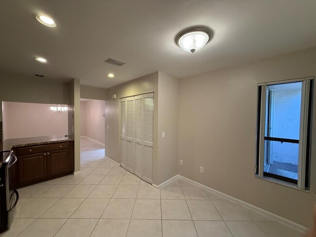 9280 Sable Ridge Cir, Unit A in Boca Raton, FL - Foto de edificio - Building Photo