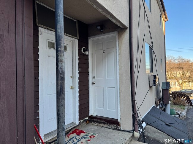 57 Seaside Ave in Stamford, CT - Building Photo - Building Photo