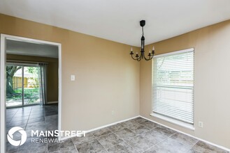 501 Via Altos in Mesquite, TX - Building Photo - Building Photo