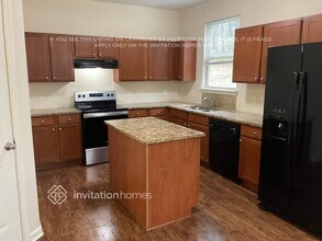 3020 Stonebrook Cove in Austell, GA - Foto de edificio - Building Photo