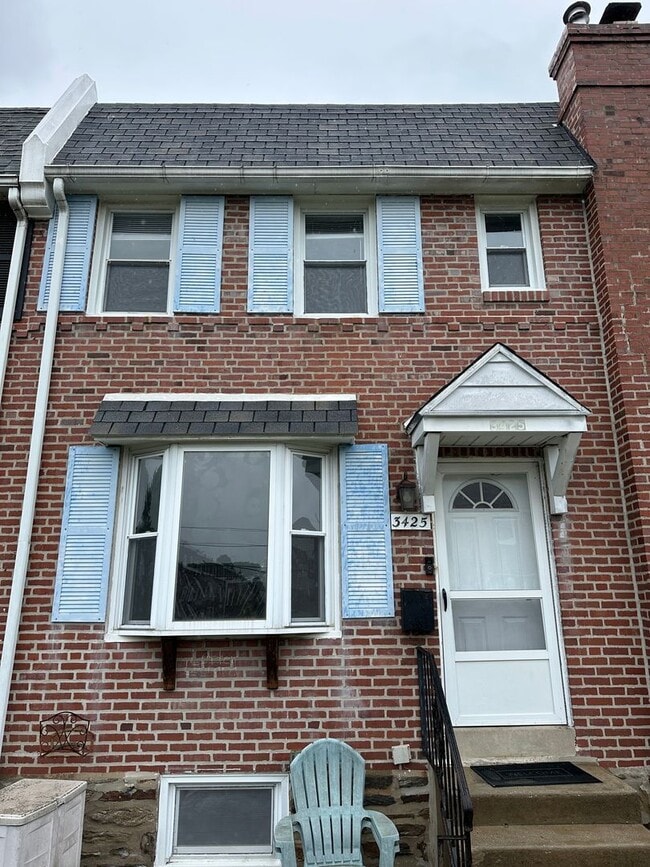 property at 3425 Verner St