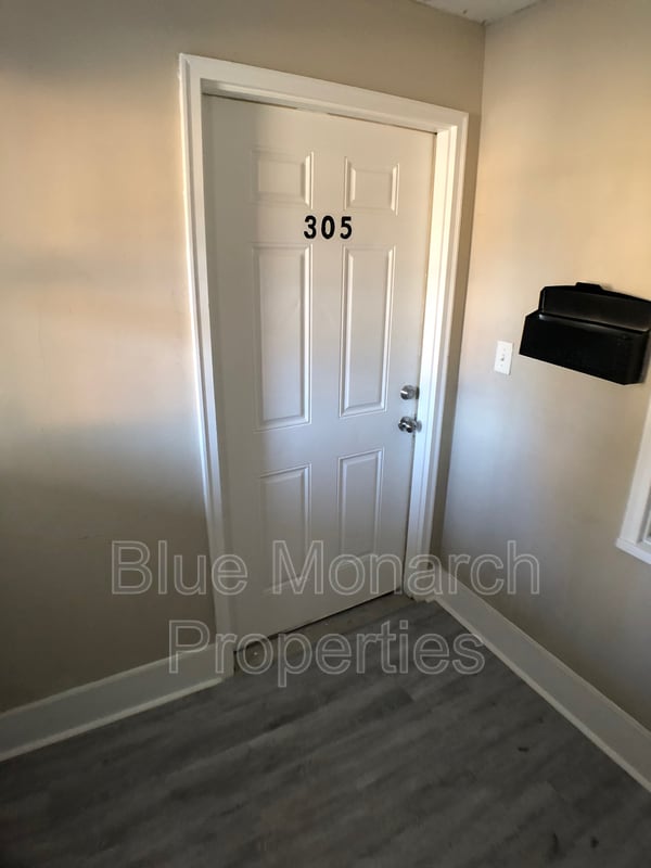 305 Rogers Lake Rd in Kannapolis, NC - Building Photo - Building Photo