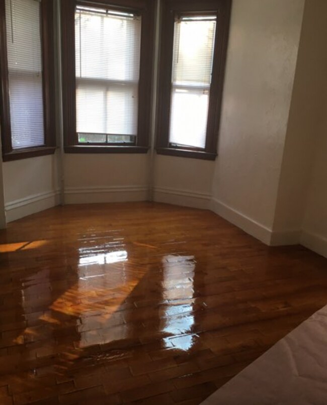 4 Adella Pl, Unit 1 in Boston, MA - Building Photo - Building Photo