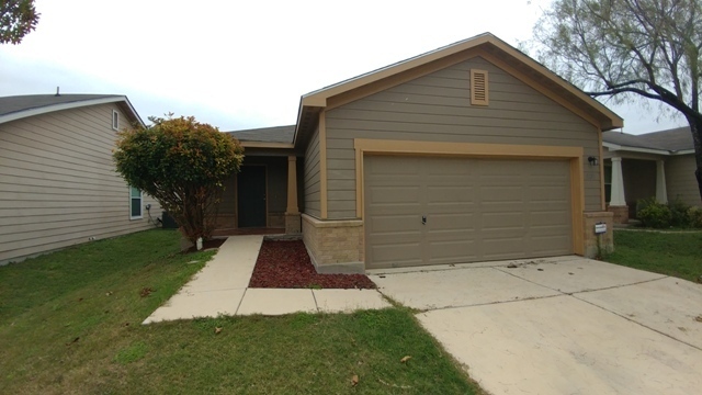 property at 2223 Mission Cir