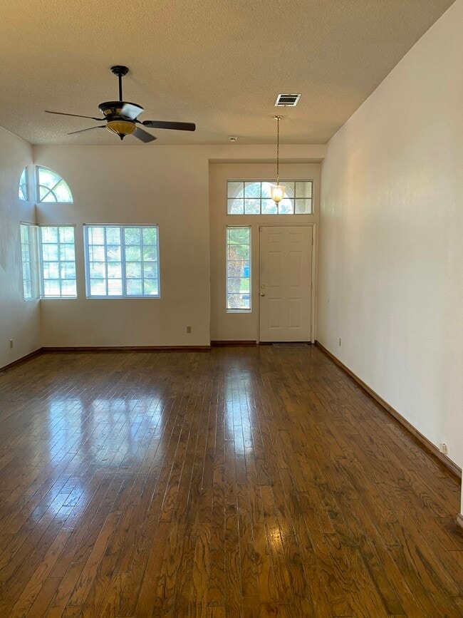 8177 Burnt Sienna St in Las Vegas, NV - Building Photo - Building Photo