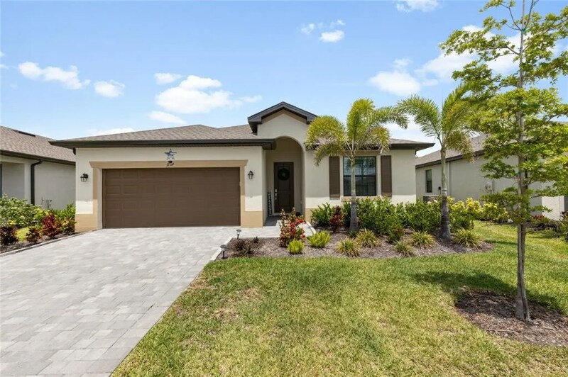 1734 Saddlewood Cir in Port Charlotte, FL - Building Photo