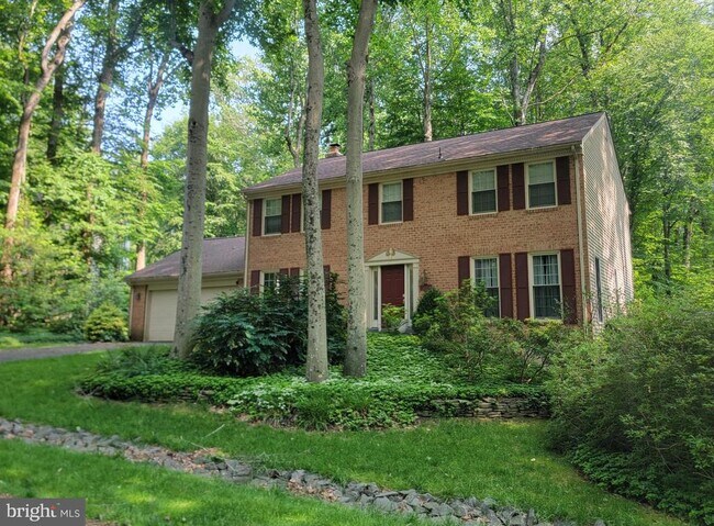 11809 Grenadier Ct