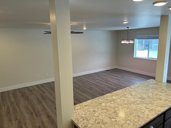 1028 Abigail Ln in Bozeman, MT - Building Photo - Building Photo