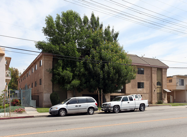 Vanowen Terrace Apartments