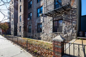 9524 Fort Hamilton Pky in Brooklyn, NY - Building Photo - Building Photo