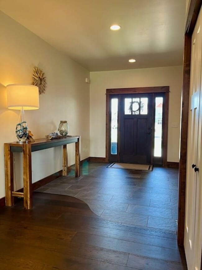 4421 Ethan Way in Bozeman, MT - Building Photo - Building Photo