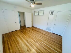 1605 N MARTEL Ave in Los Angeles, CA - Foto de edificio - Building Photo