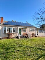 96 Margarite Rd, Unit 1 in Middletown, CT - Building Photo