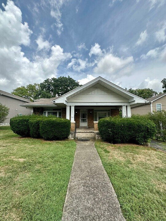 513 Pyke Rd in Lexington, KY - Building Photo
