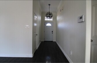 1405 Meadowlark Ln in Glenn Heights, TX - Building Photo - Building Photo