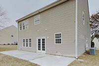 3627 Rip Rap Dr in Buford, GA - Foto de edificio - Building Photo