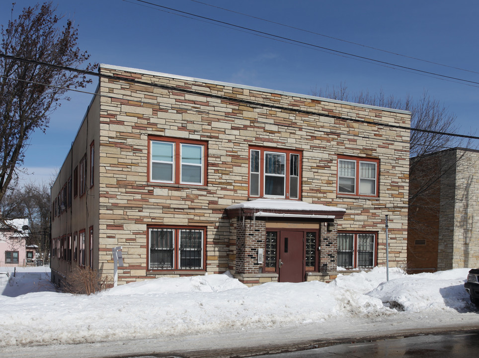 The Glenwood in Minneapolis, MN - Building Photo