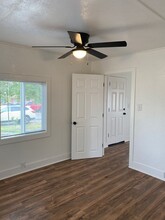 9569 Phelan Cir in Delhi, CA - Foto de edificio - Building Photo