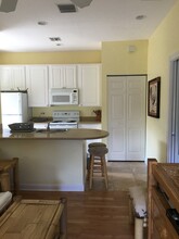 211 Caravelle Dr, Unit Abacoa garage apartment in Jupiter, FL - Building Photo - Building Photo