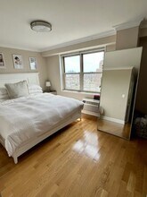 311 Greenwich St in New York, NY - Building Photo - Building Photo