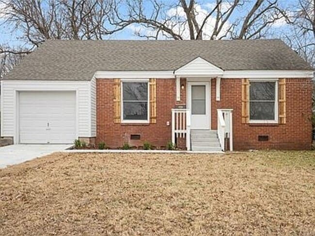 property at 537 S Marion Ave
