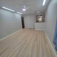 706 Mark St in Deer Park, TX - Foto de edificio - Building Photo