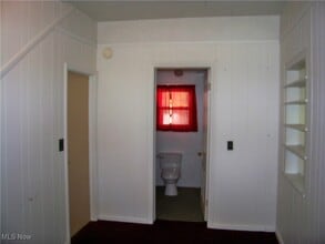 15962 Pierce St in Middlefield, OH - Building Photo - Building Photo