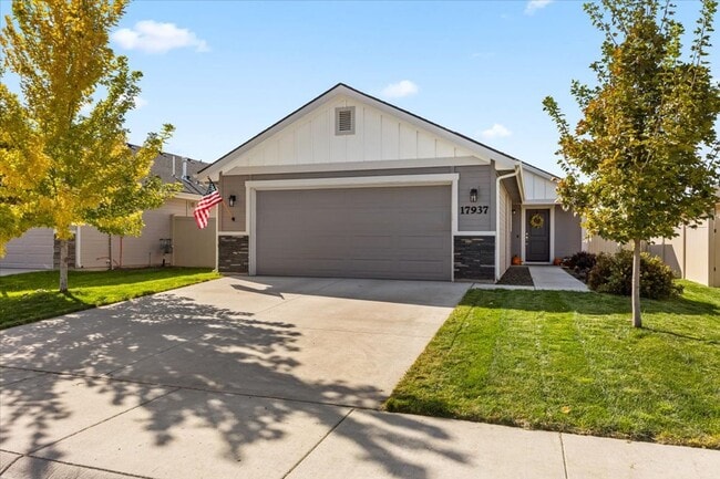 property at 17937 Ryans Ridge Ave