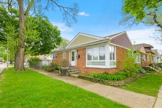 7240 13th St in Forest Park, IL - Building Photo - Building Photo