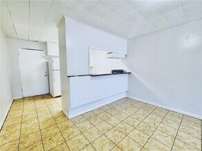 1120 Valley View Dr in Weslaco, TX - Building Photo - Building Photo