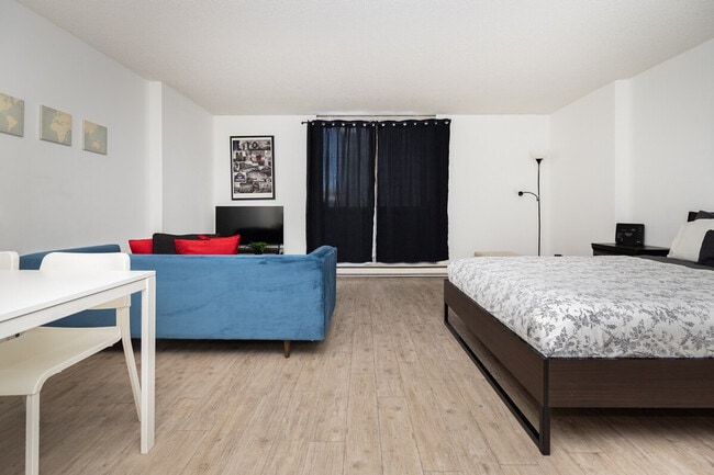 1121 Rue De Bullion, Unit SI ID1261768P in Montréal, QC - Building Photo - Building Photo