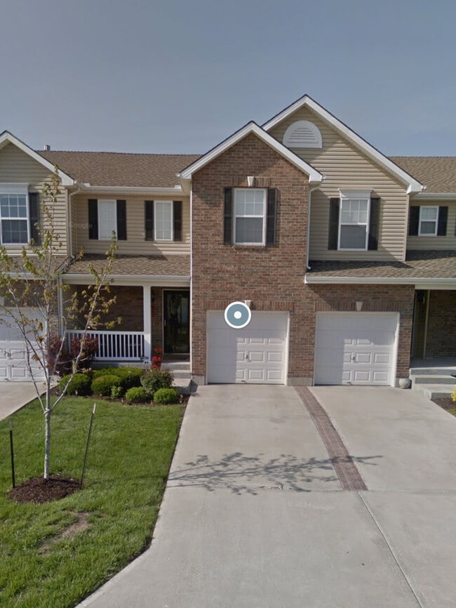 property at 1142 SW Arborfair Dr