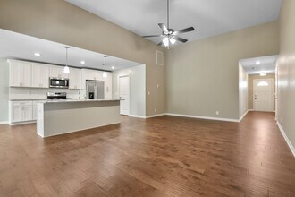 1252 Magnum Dr in Clarksville, TN - Building Photo - Building Photo