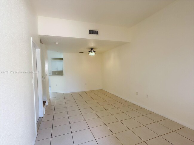 8923 SW 221st Terrace in Cutler Bay, FL - Building Photo - Building Photo