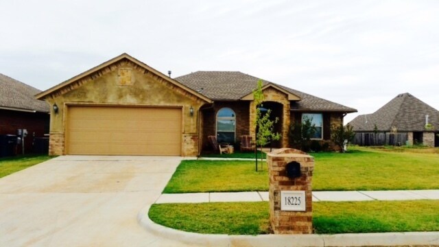 18225 Groveton Blvd in Edmond, OK - Building Photo