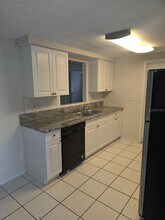 11835 Meadow Dr in Port Richey, FL - Foto de edificio - Building Photo