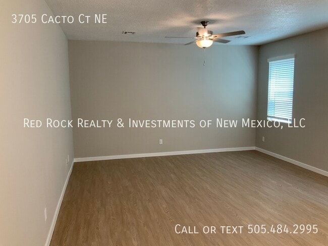 3705 Cacto Ct in Rio Rancho, NM - Building Photo - Building Photo