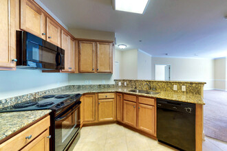 The Dorchester & The Manor 55+ Active Living in Pineville, NC - Building Photo - Interior Photo