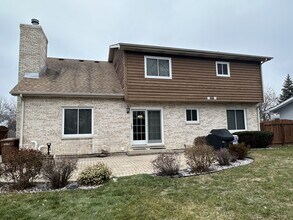 1841 President St in Glendale Heights, IL - Building Photo - Building Photo