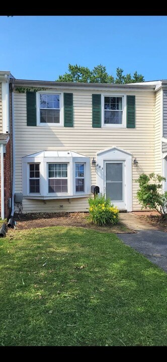 683 Towne Center Dr in Joppatowne, MD - Building Photo