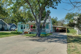 1709 Lexington St in Taylor, TX - Building Photo - Building Photo