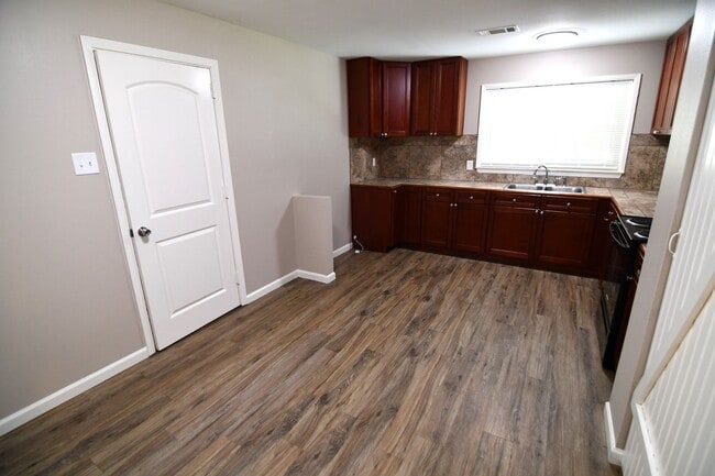 3454 Harrison St in Baker, LA - Building Photo - Building Photo