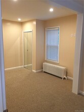 41 14th St in Locust Valley, NY - Building Photo - Building Photo