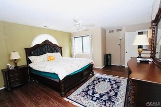 587 Sayre Dr in Princeton, NJ - Building Photo - Building Photo